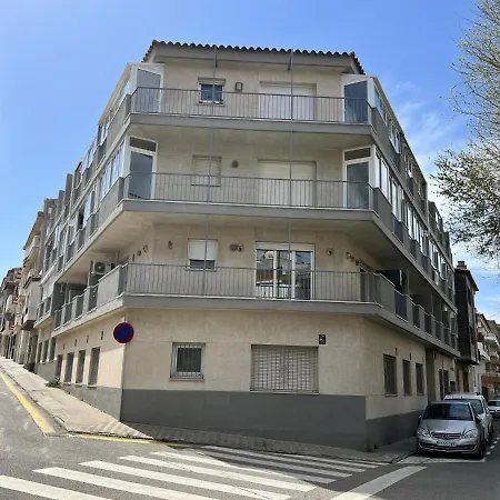 La Riera B6 *